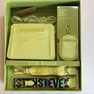 Steve Madden Lime Green Crossbody Set